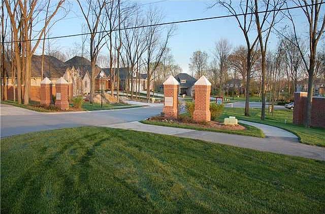 2nd image of 14546 Ballantrae Cir