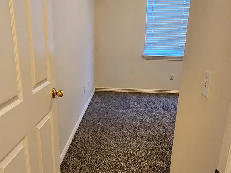 504 N Seven Peaks Blvd #1-207 — Photo 18