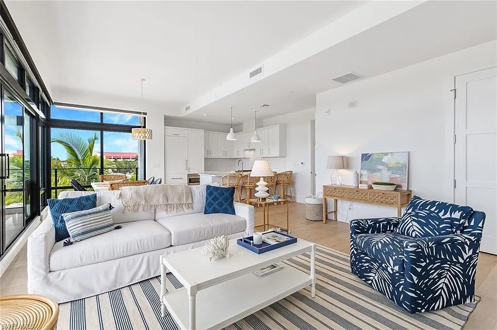 2 bed, 2.0 bath, 1577 sqft, $18,000 — Photo 3