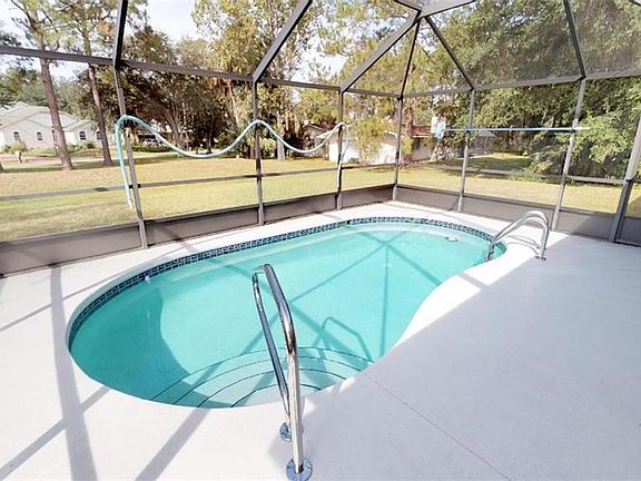 2nd image of 480 N Country Club Dr