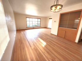 Lease only - 4272 N 91st Street, 4272