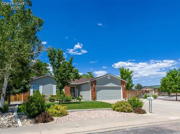621 Twinflower Dr, Canon City, CO 81212