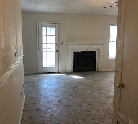 2nd image of 6755 Chicago Ct