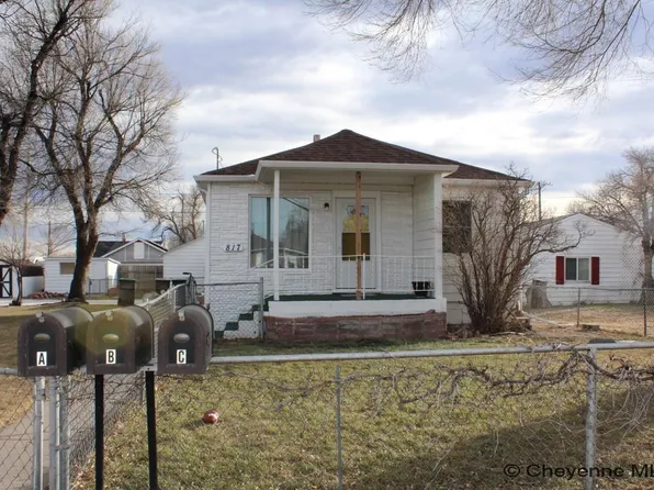 817 E 4th St, Cheyenne, WY 82007