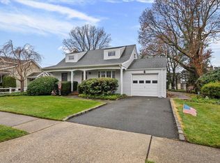 145 N Herman Ave, Bethpage, NY 11714