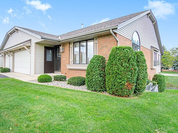 4th image of 228 Parkside Dr