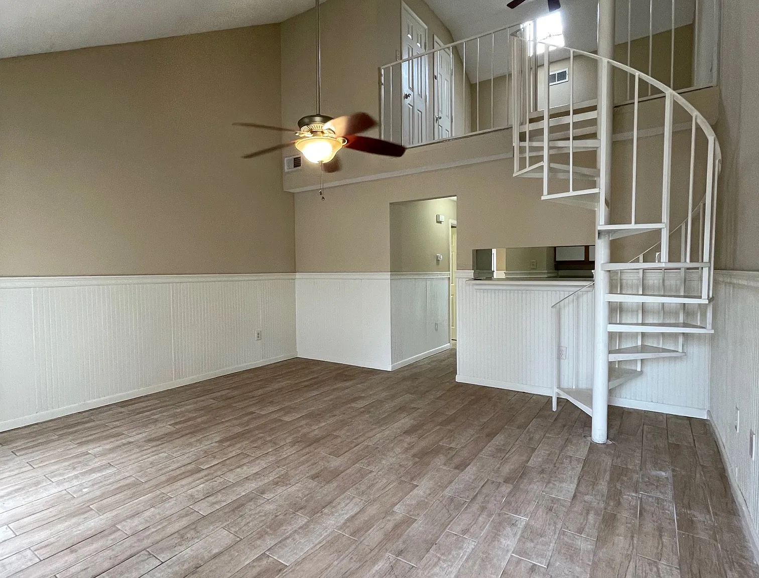 1 bed, 900 sqft, $900 — Photo 2