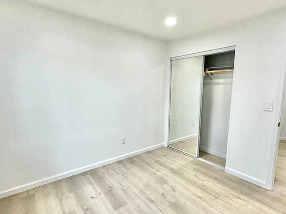 5th image of 14342 Horst Ave #3