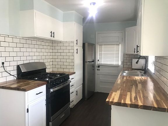 4th image of 1837 Churchill Way