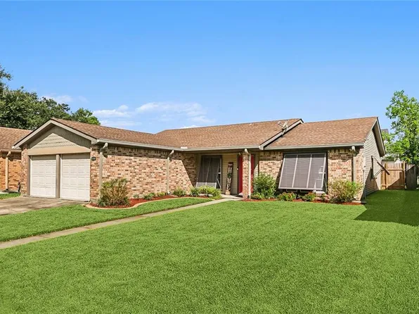 1448 Flamingo Rd, Gretna, LA 70056