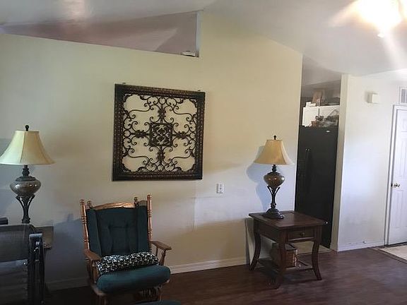 3rd image of 2600 Turkey Creek Dr