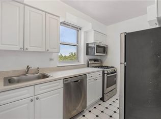 720 Pelham Road, New Rochelle, NY 10805