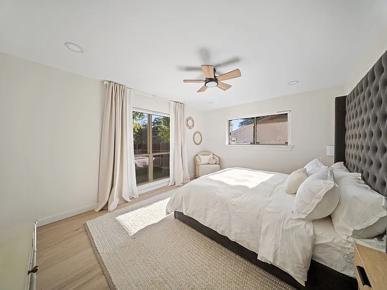905 Tarryall Dr — Photo 33