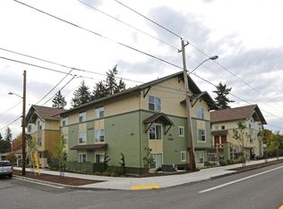 Irish Moss Apartments, Portland, OR 97233