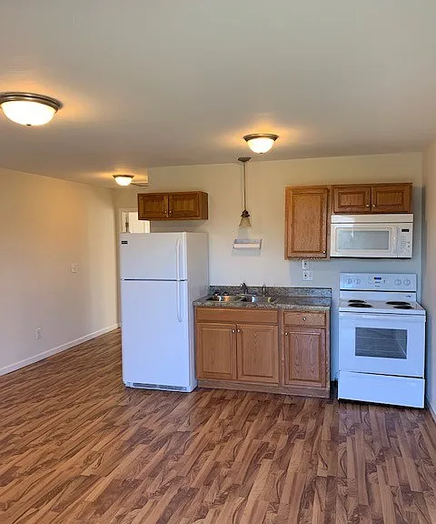 8473 Hiwassee St NW — Photo 10