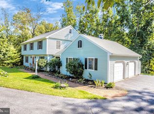 20 Brookwood Dr, Lititz, PA 17543