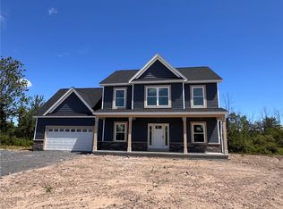 230 Bronze Leaf Trl, Greece, NY 14612