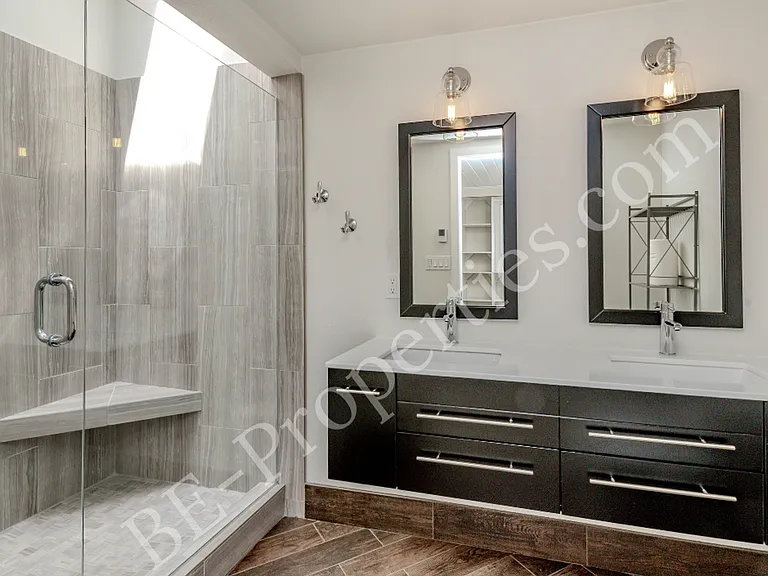 1840 N Shirley St — Photo 24