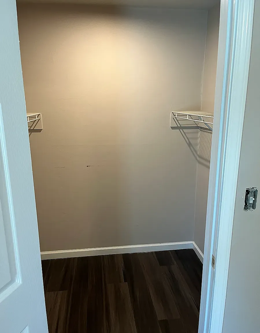 2 bed, 850 sqft, $1,550 — Photo 4