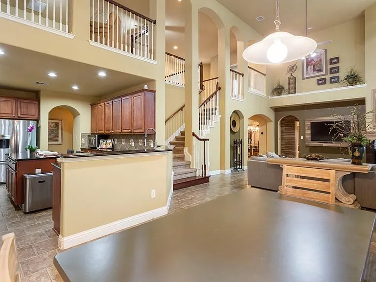 1442 River Forest Dr — Photo 13