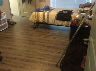 524 N College Ave APT 203, Bloomington, IN 47404