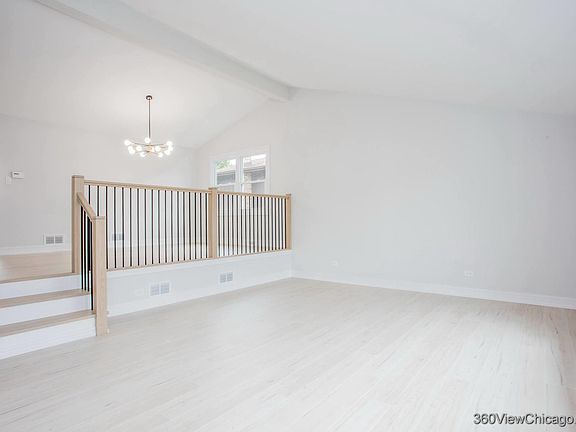 5th image of 13127 Sparrow Ct