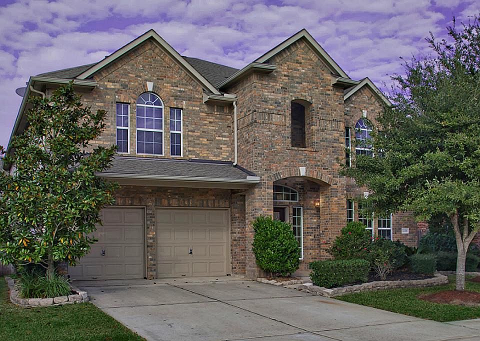 1st image of 26506 Everett Glen Dr