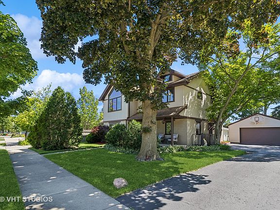 4th image of 8755 Georgiana Ave