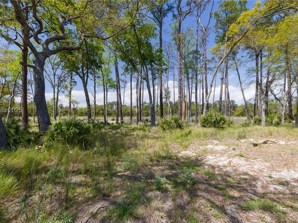47 Beauregard Blvd, Daufuskie Island, SC 29915