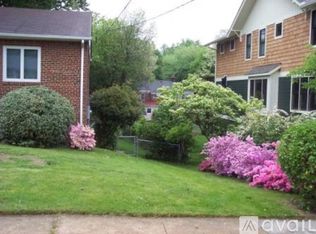 6113 31st St N, Arlington, VA 22207