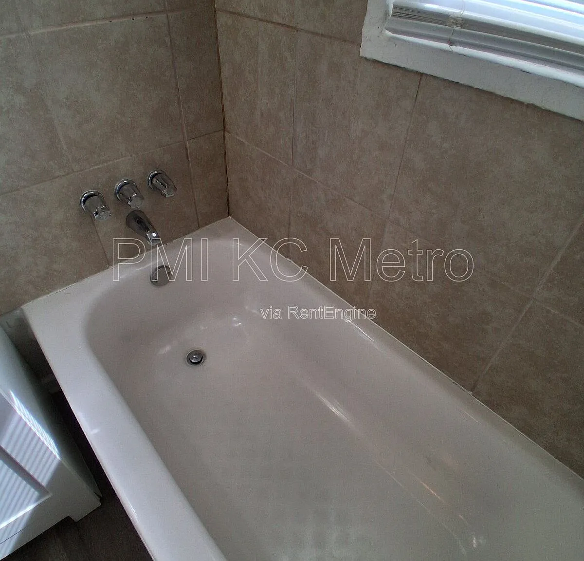 2 bed, 1.0 bath, 850 sqft, $925 — Photo 4