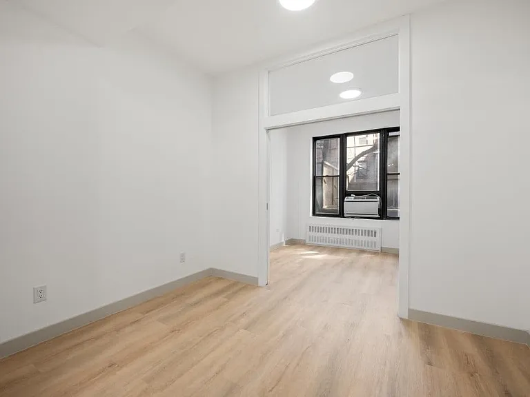 308 W 82nd St #2B — Photo 3