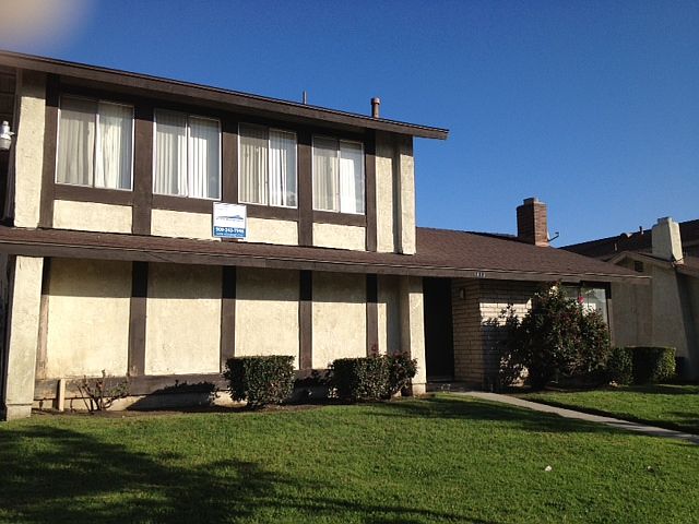 1st image of 1613 E Fairfield Ct APT 4