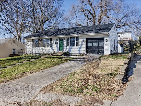 2nd image of 3500 N McCoy St