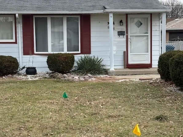 8855 S Komensky Ave, Hometown, IL 60456