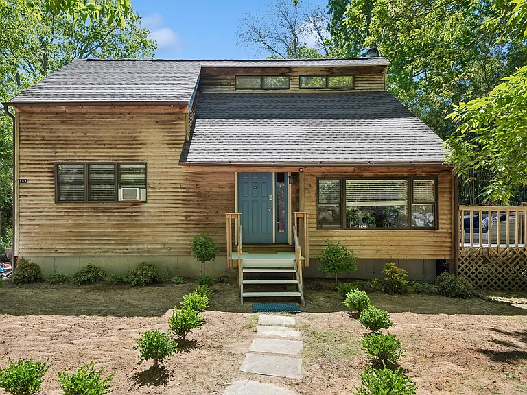 151 Kings Point Rd — Photo 28