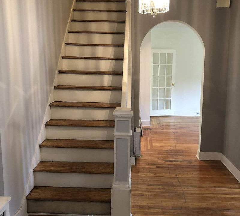 1st image of 3907 210th St #4