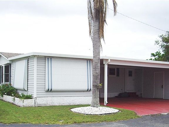 3rd image of 2803 Deerfield Dr