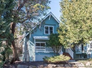 5629 20th Ave NE, Seattle, WA 98105
