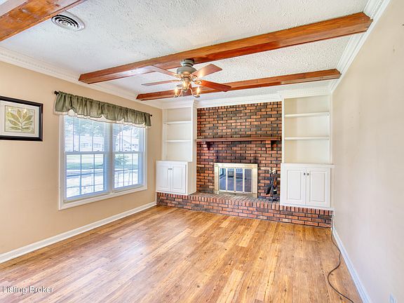 3rd image of 307 Welburn Dr