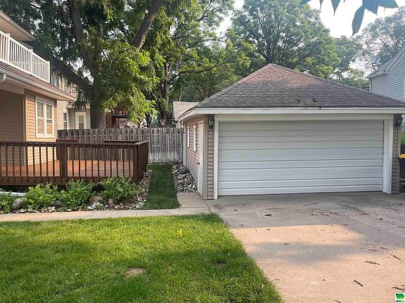 4th image of 3400 Jennings St