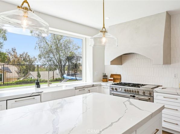 21391 Birdhollow Dr, Trabuco Canyon, CA 92679