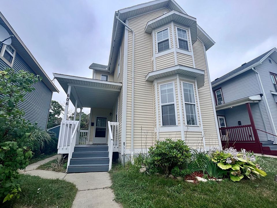 1st image of 606 Jefferson Ave SE
