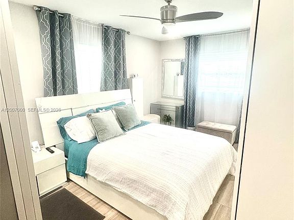 3rd image of 428 N Crescent Dr #428