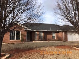 127 Calhoon St, Elk City, OK 73644