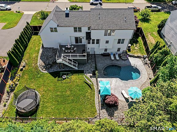 3rd image of 41 Henry Albert Drive
