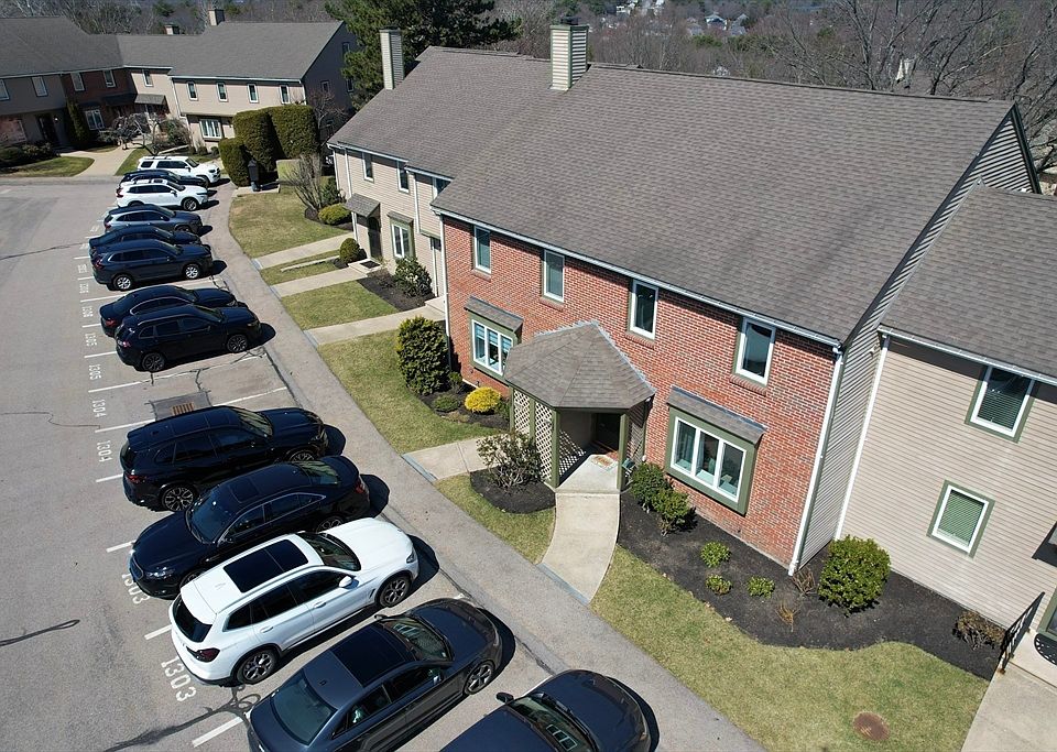 1st image of 1302 Lewis O Gray Dr Unit 1302