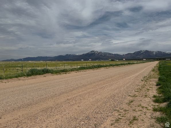 1565 W Sunflower Ln, Fillmore, UT 84631