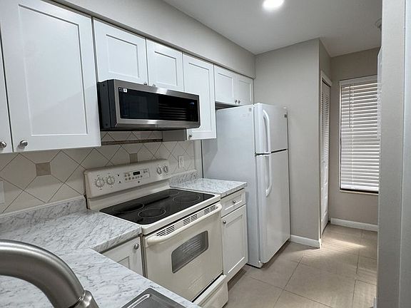 3rd image of 3036 S Semoran Blvd APT 5