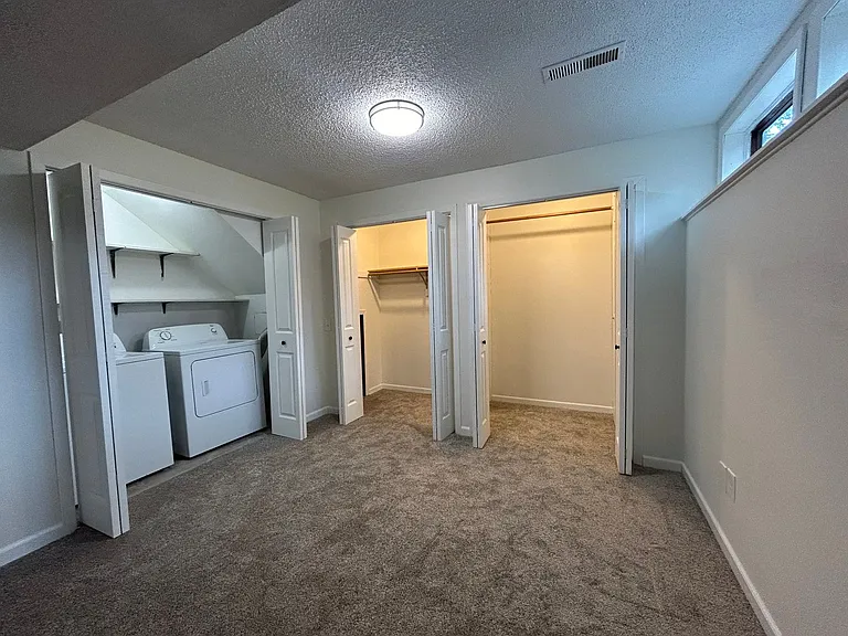 752 Prairie Ridge Rd — Photo 16